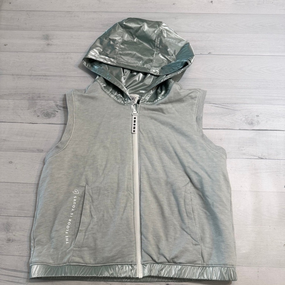 Athleta Girl x Simone Biles silver grey hooded vest size‎ 16